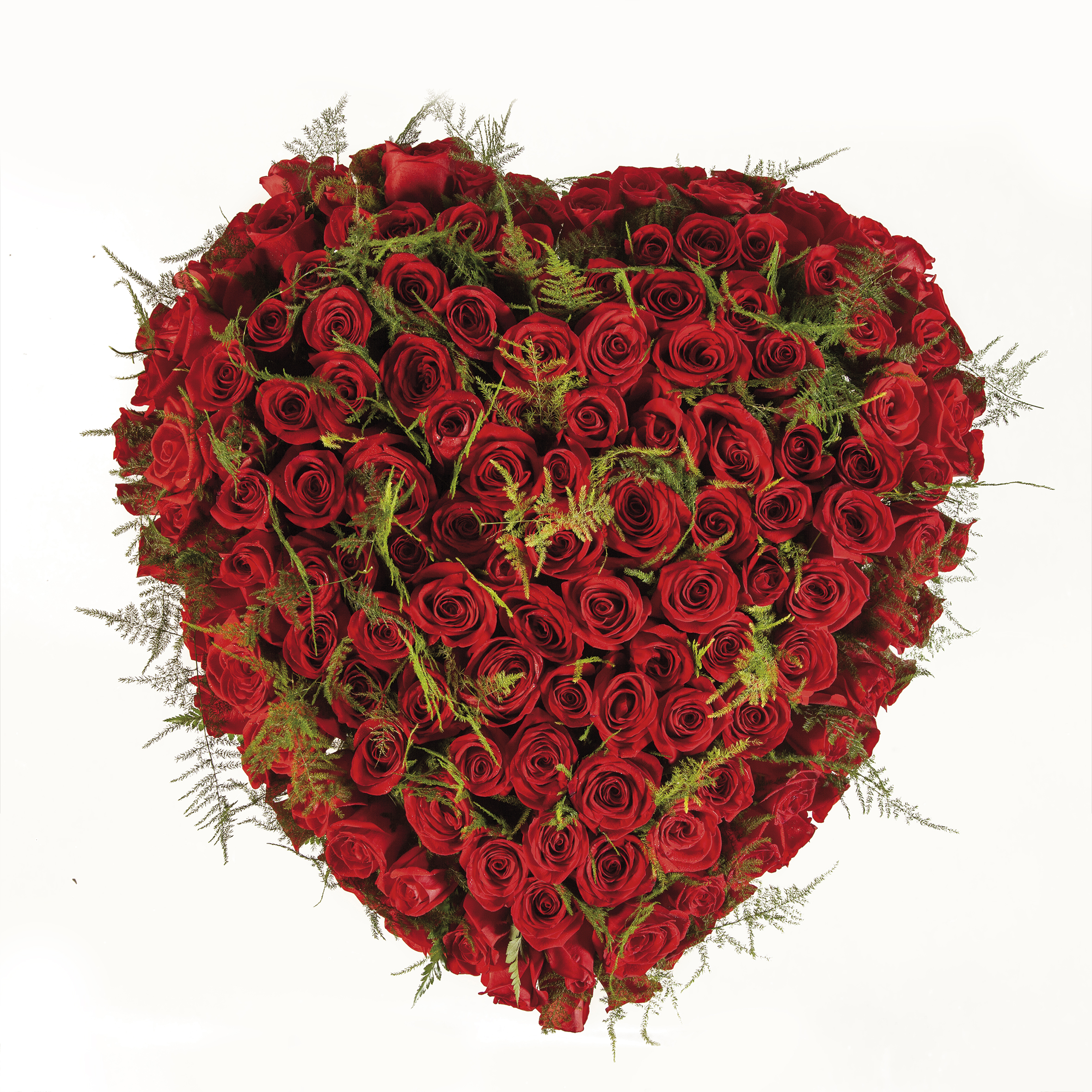 catalogo-2020-corazon-amor.jpg arte floral con rosas